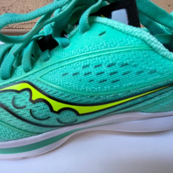 SOLD - Saucony Running Shoes - Picture 3 of 9